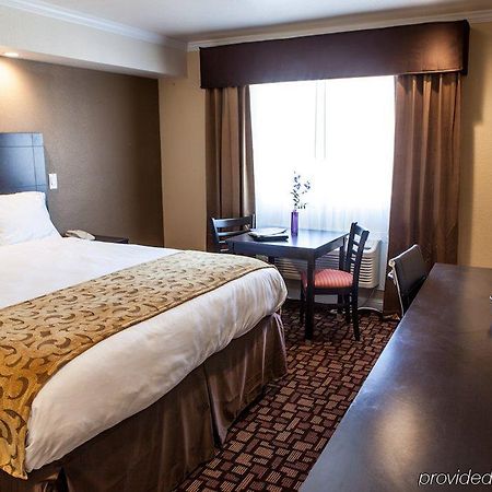 Marinwood Inn & Suites Novato Εξωτερικό φωτογραφία