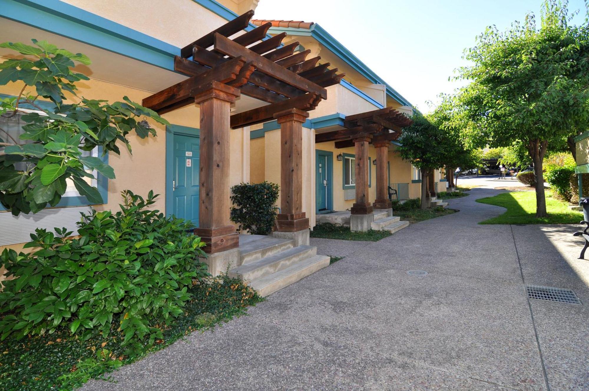 Marinwood Inn & Suites Novato Εξωτερικό φωτογραφία