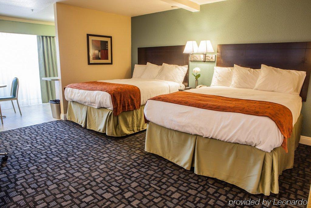 Marinwood Inn & Suites Novato Εξωτερικό φωτογραφία